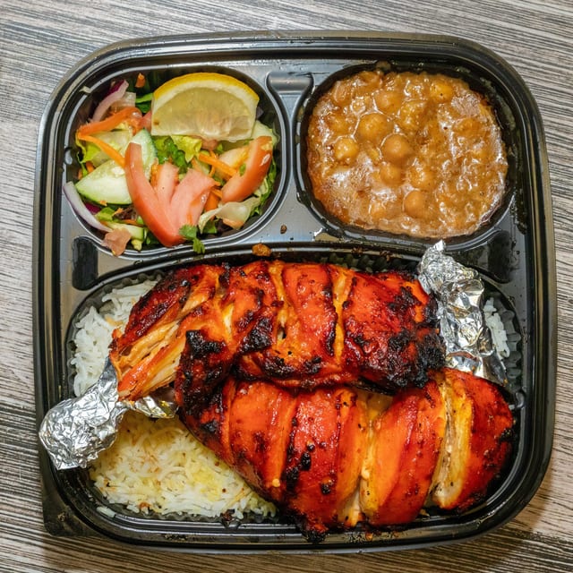 Half Grilled Chicken (Tandoori).